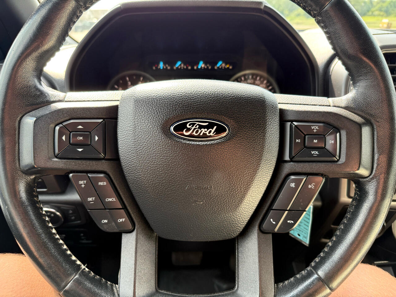 Ford F-150 XLT SuperCrew Short Box 4WD 2018 Ford F-150 XLT SuperCrew Short Box 4WD 2018