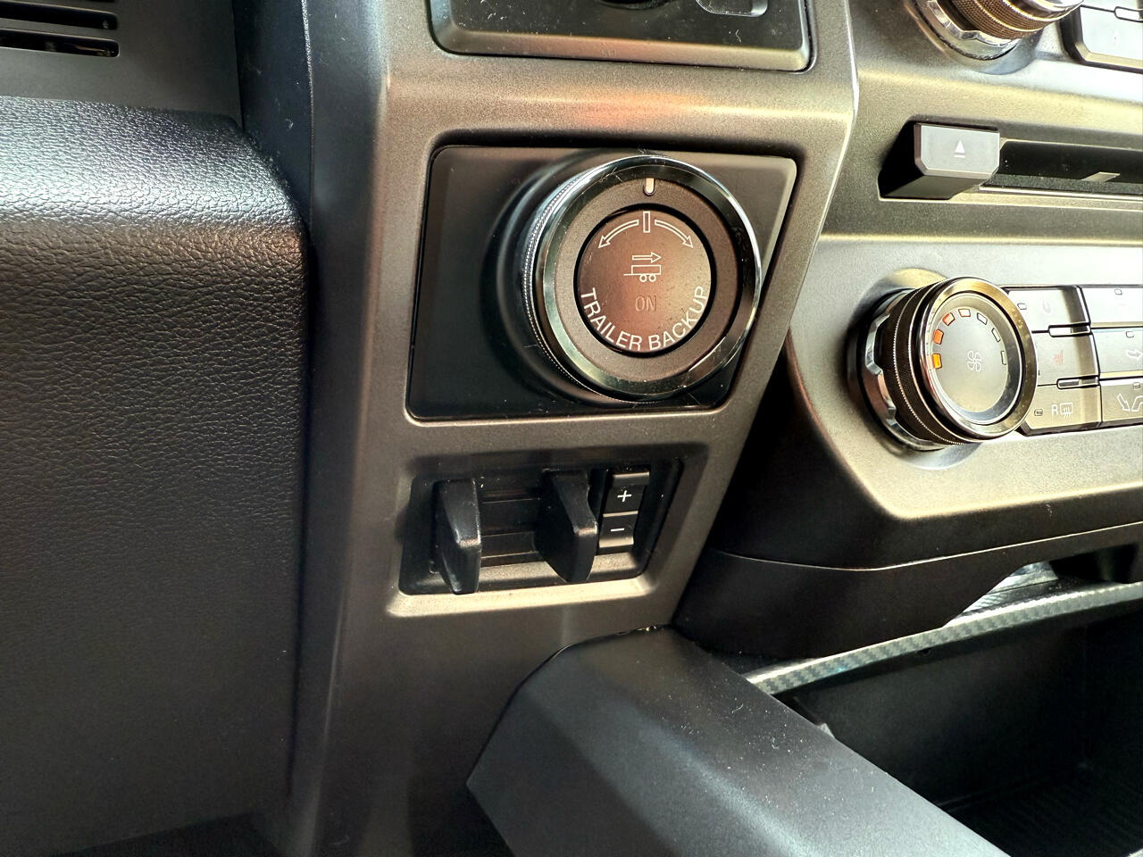 Ford F-150 XLT SuperCrew Short Box 4WD 2018 Ford F-150 XLT SuperCrew Short Box 4WD 2018