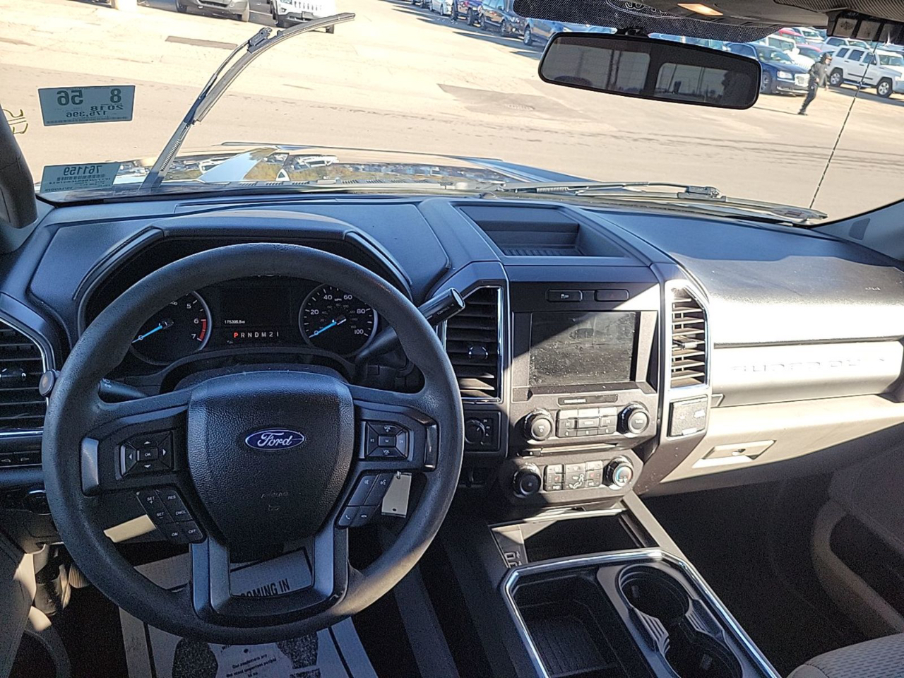 Ford Super Duty F-250 SRW XLT 4WD Crew Cab 8' Box 2018 Ford Super Duty F-250 SRW XLT 4WD Crew Cab 8' Box 2018