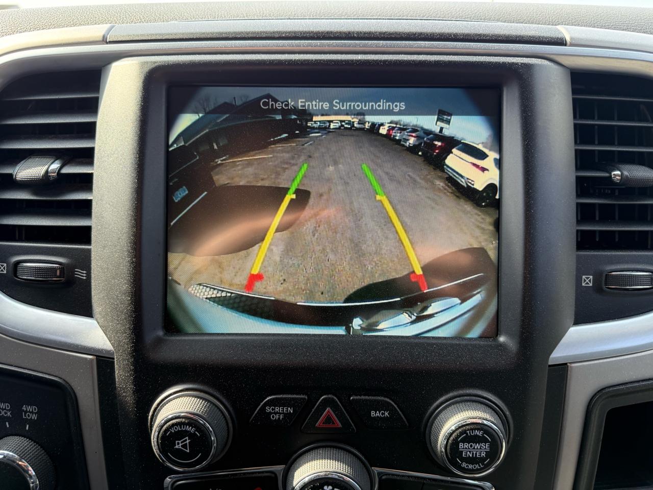 RAM 2500 Big Horn 4x4 Mega Cab 6'4" Box 2017