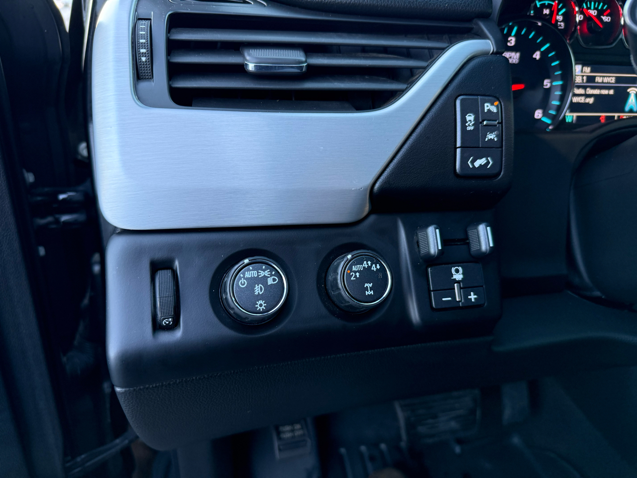 GMC Yukon 4WD 4dr SLT 2020