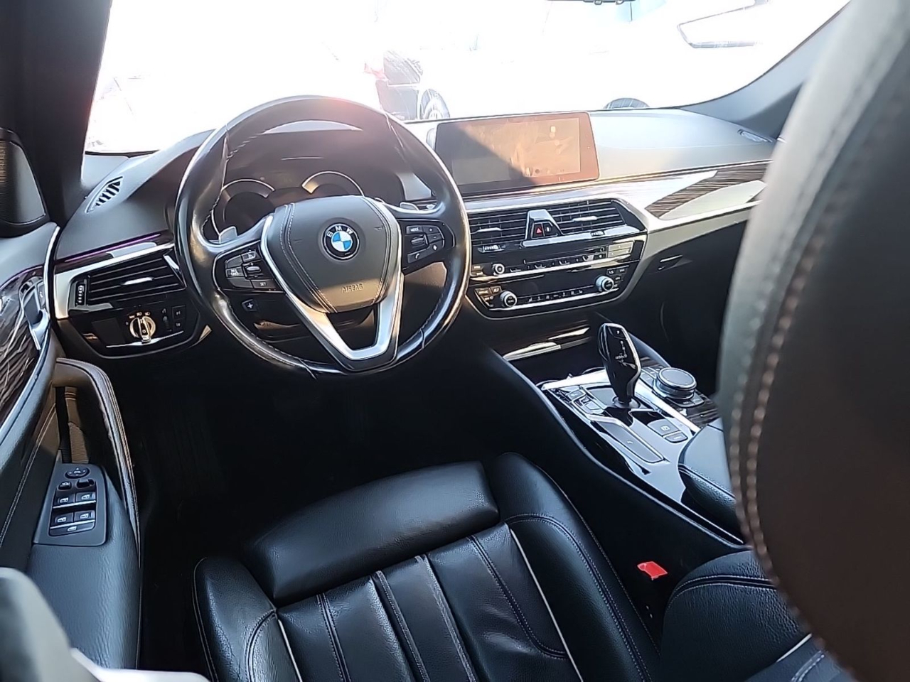 BMW 5 Series 530i xDrive Sedan 2019