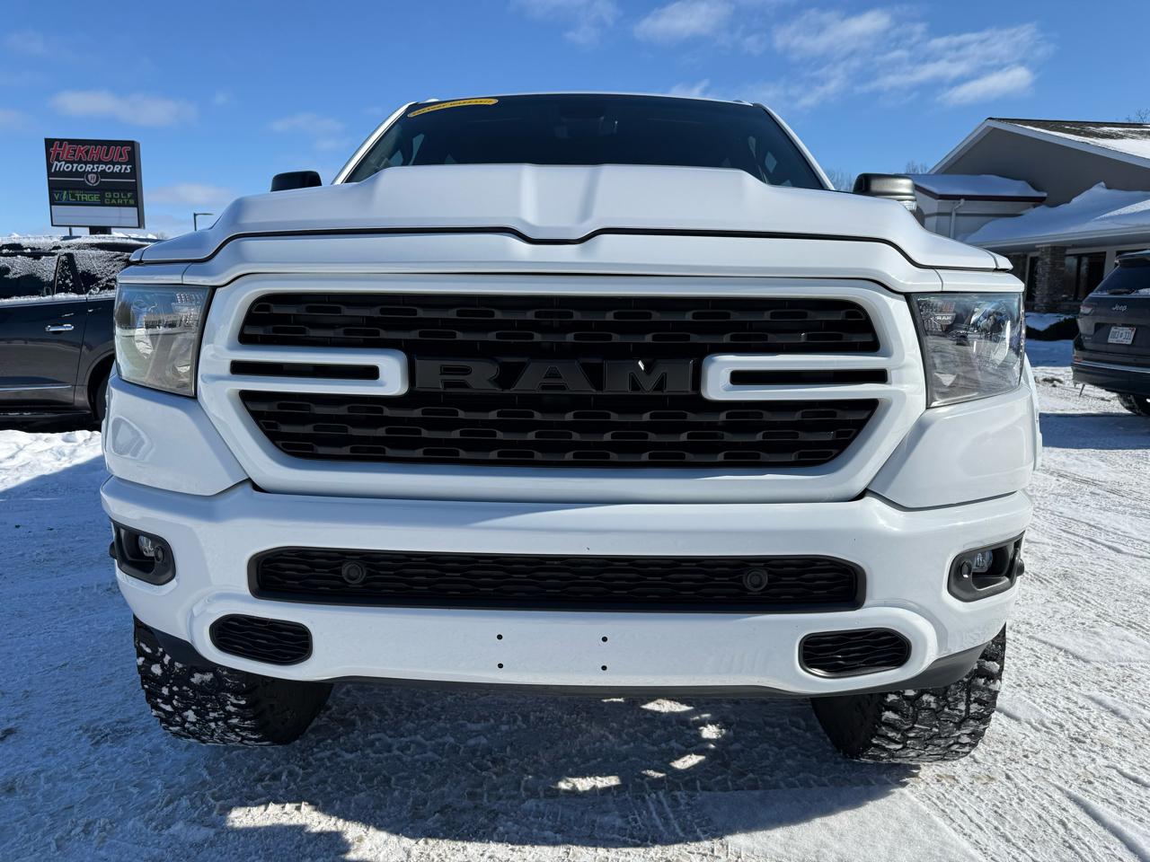 RAM 1500 Big Horn 4x4 Crew Cab 5'7" Box 2022