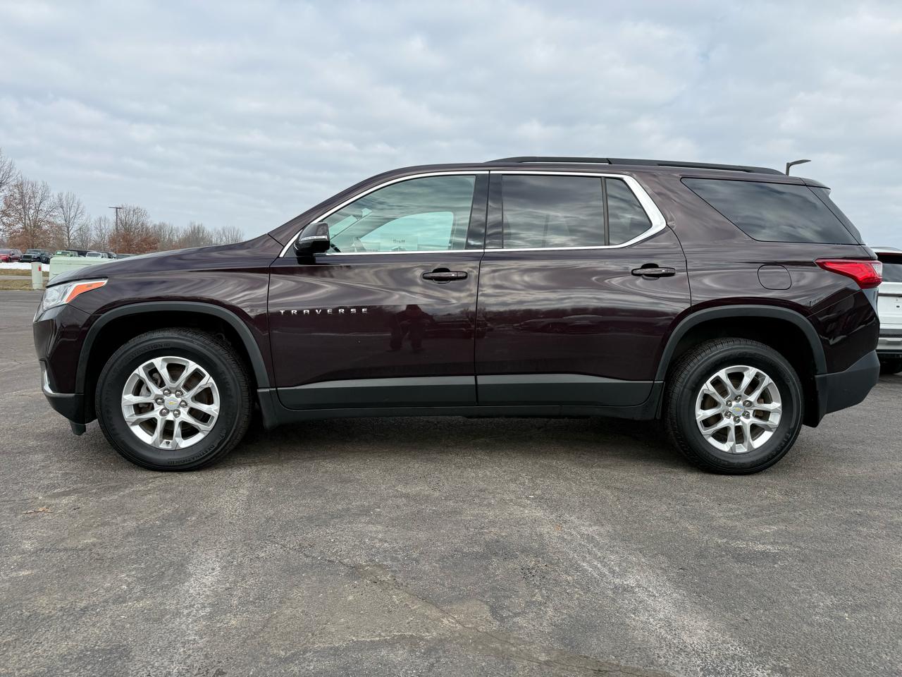Chevrolet Traverse AWD 4dr LT Cloth w/1LT 2020