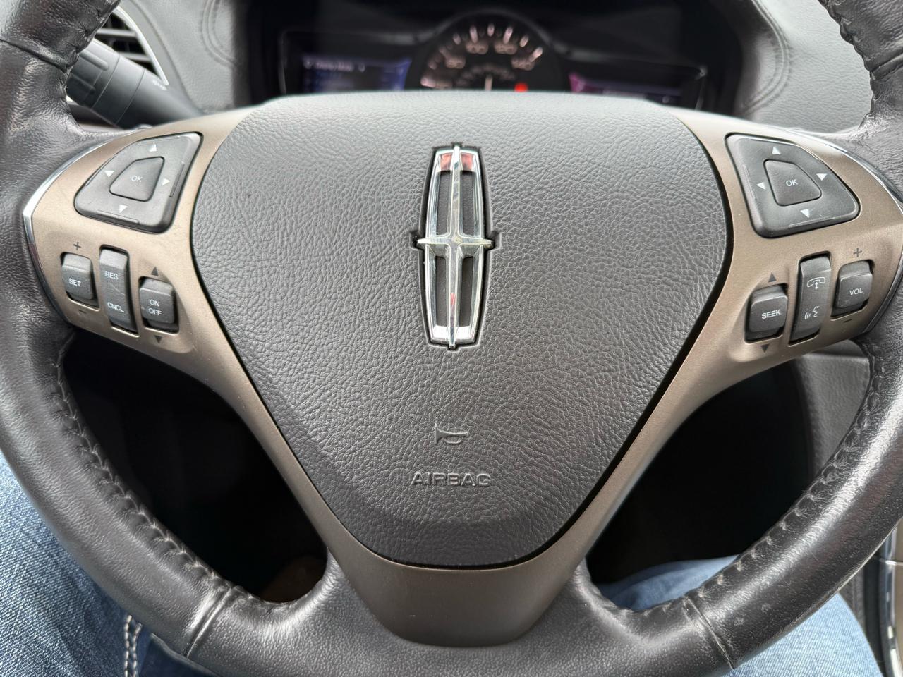 Lincoln MKX AWD 4dr 2013