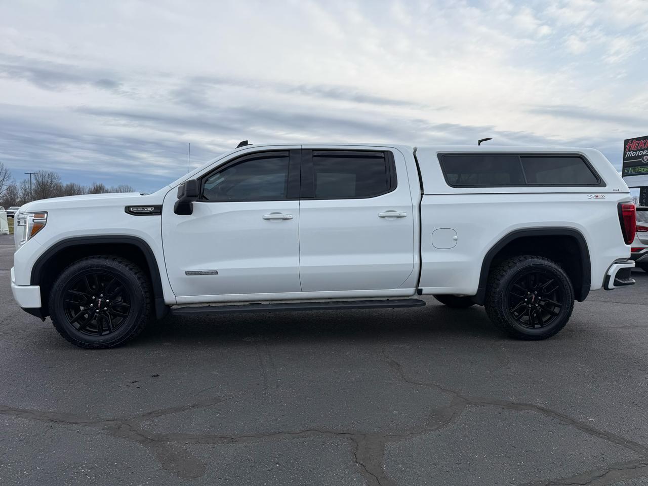 GMC Sierra 1500 4WD Crew Cab 157" Elevation 2021