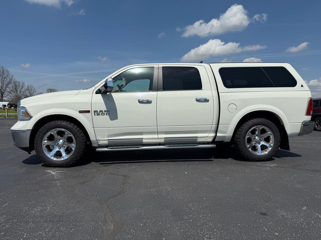 RAM 1500 2WD Crew Cab 140.5" Laramie 2016