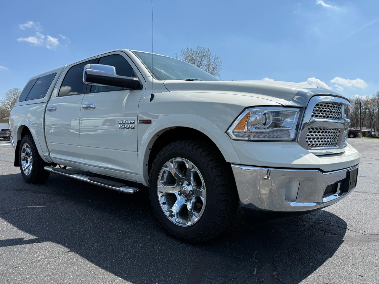 RAM 1500 2WD Crew Cab 140.5" Laramie 2016