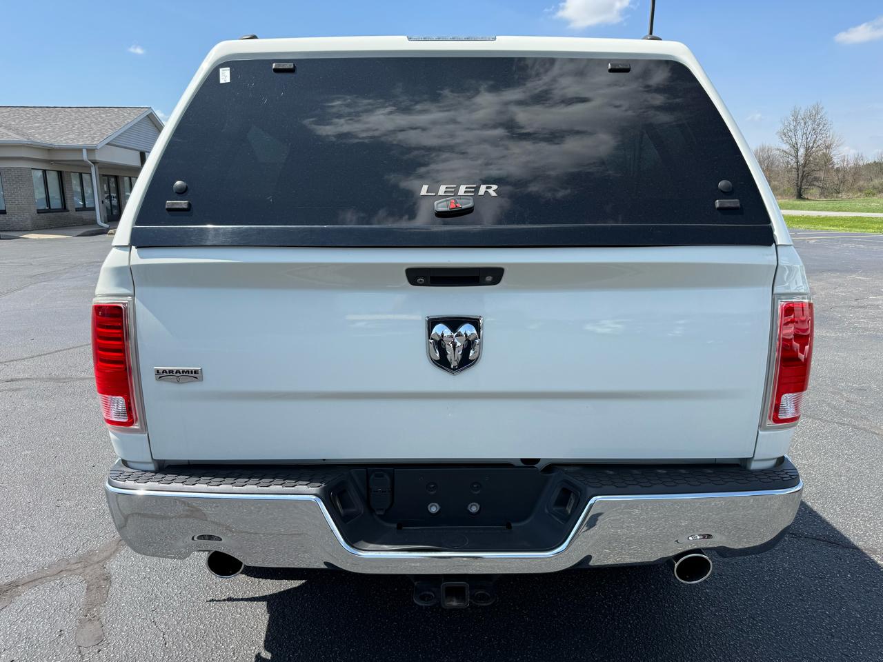 RAM 1500 2WD Crew Cab 140.5" Laramie 2016