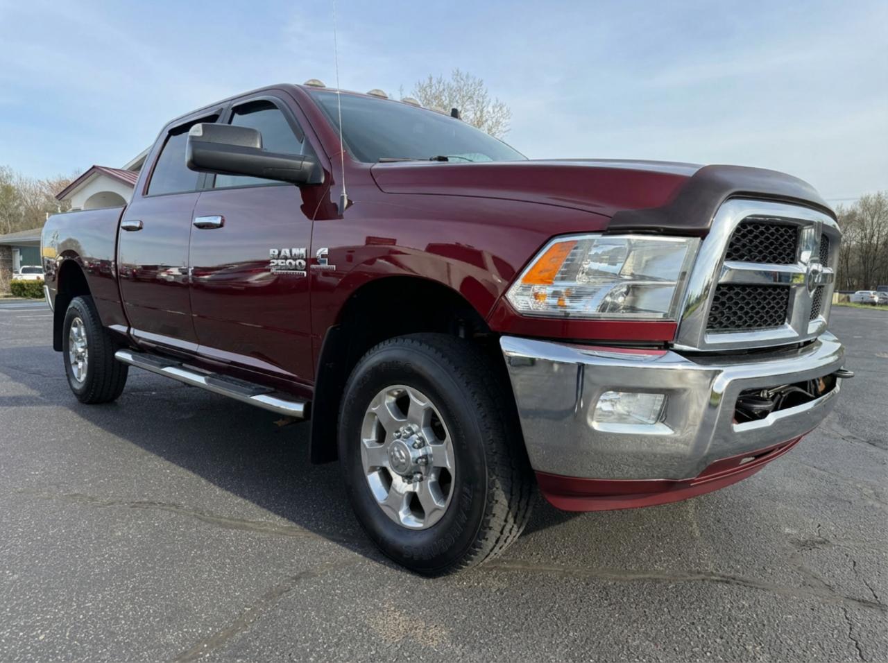 RAM 2500 SLT 4x4 Crew Cab 6'4" Box 2018