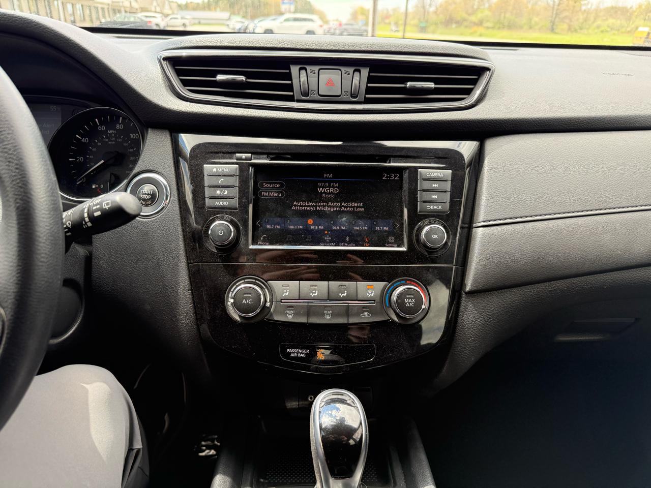 Nissan Rogue AWD SV 2020