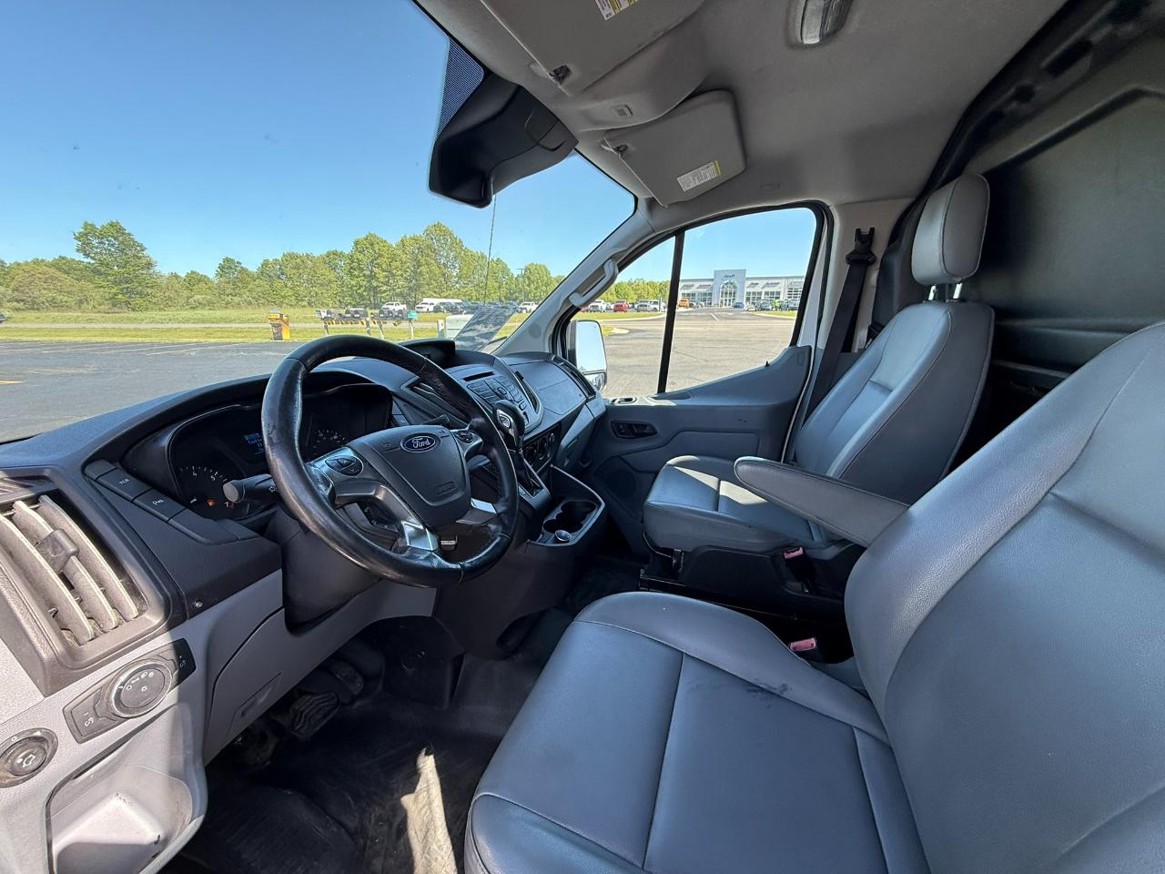 Ford Transit Van T-350 148" Low Rf 9500 GVWR Swing-Out RH Dr 2017