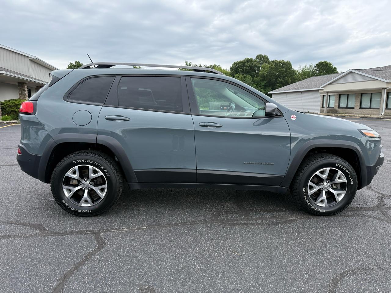 Jeep Cherokee 4WD 4dr Trailhawk 2014