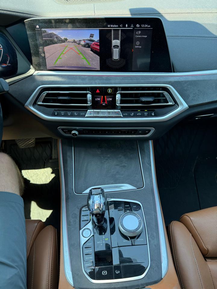 BMW X5 xDrive40i Sports Activity Vehicle 2021