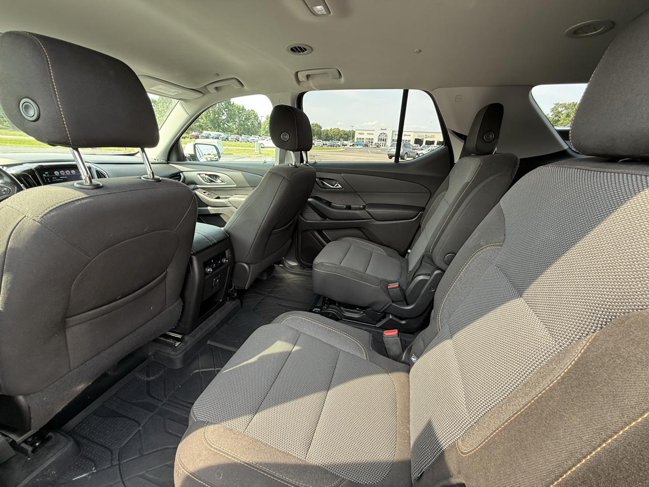 Chevrolet Traverse AWD 4dr LT Cloth w/1LT 2018