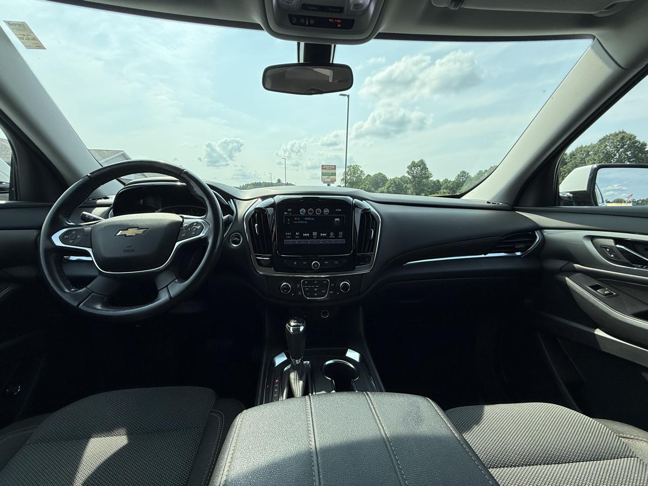 Chevrolet Traverse AWD 4dr LT Cloth w/1LT 2018
