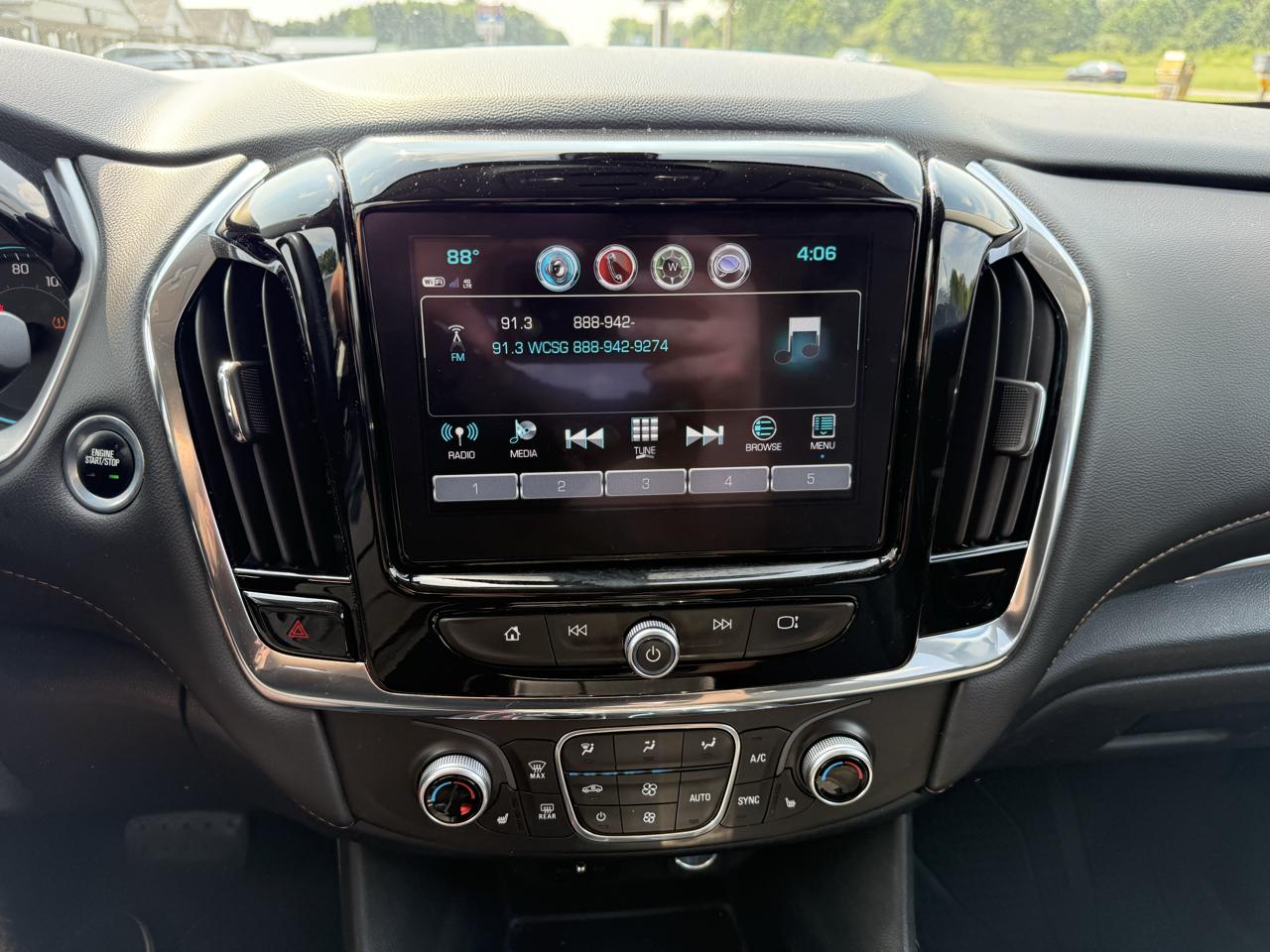 Chevrolet Traverse AWD 4dr LT Cloth w/1LT 2018