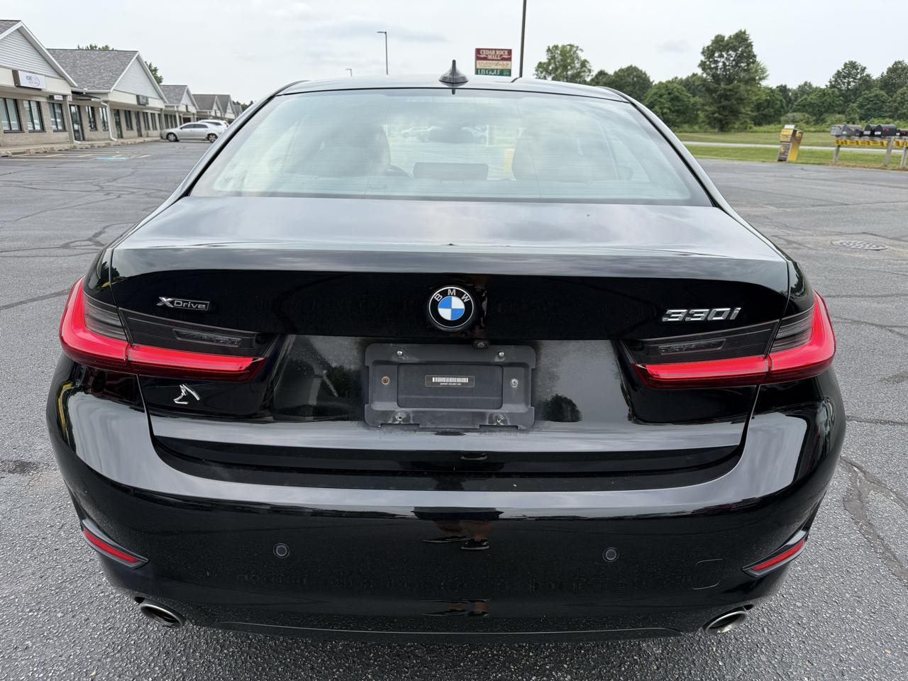 BMW 3 Series 330i xDrive Sedan 2020