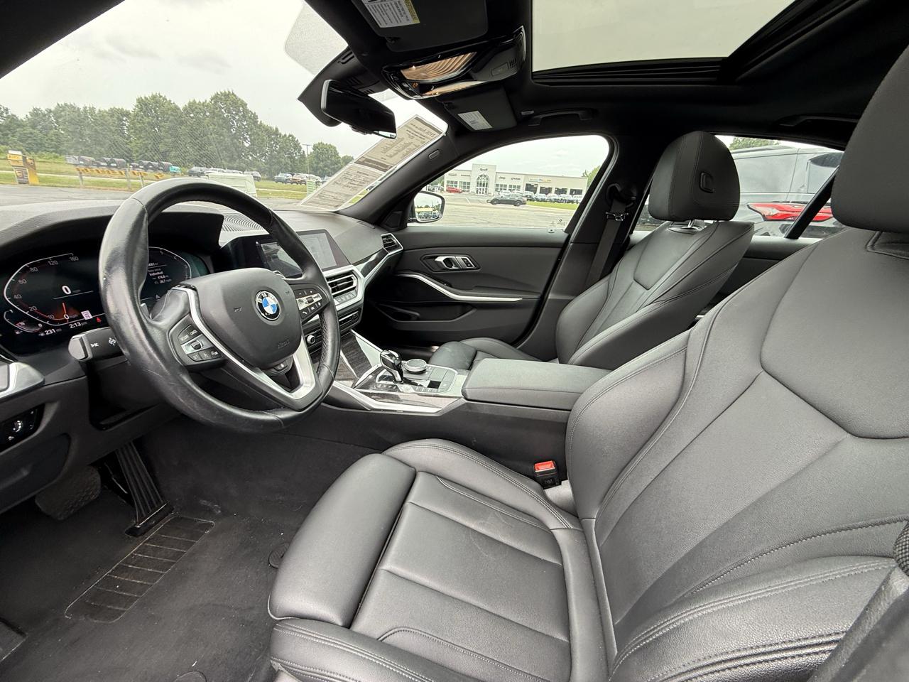 BMW 3 Series 330i xDrive Sedan 2020