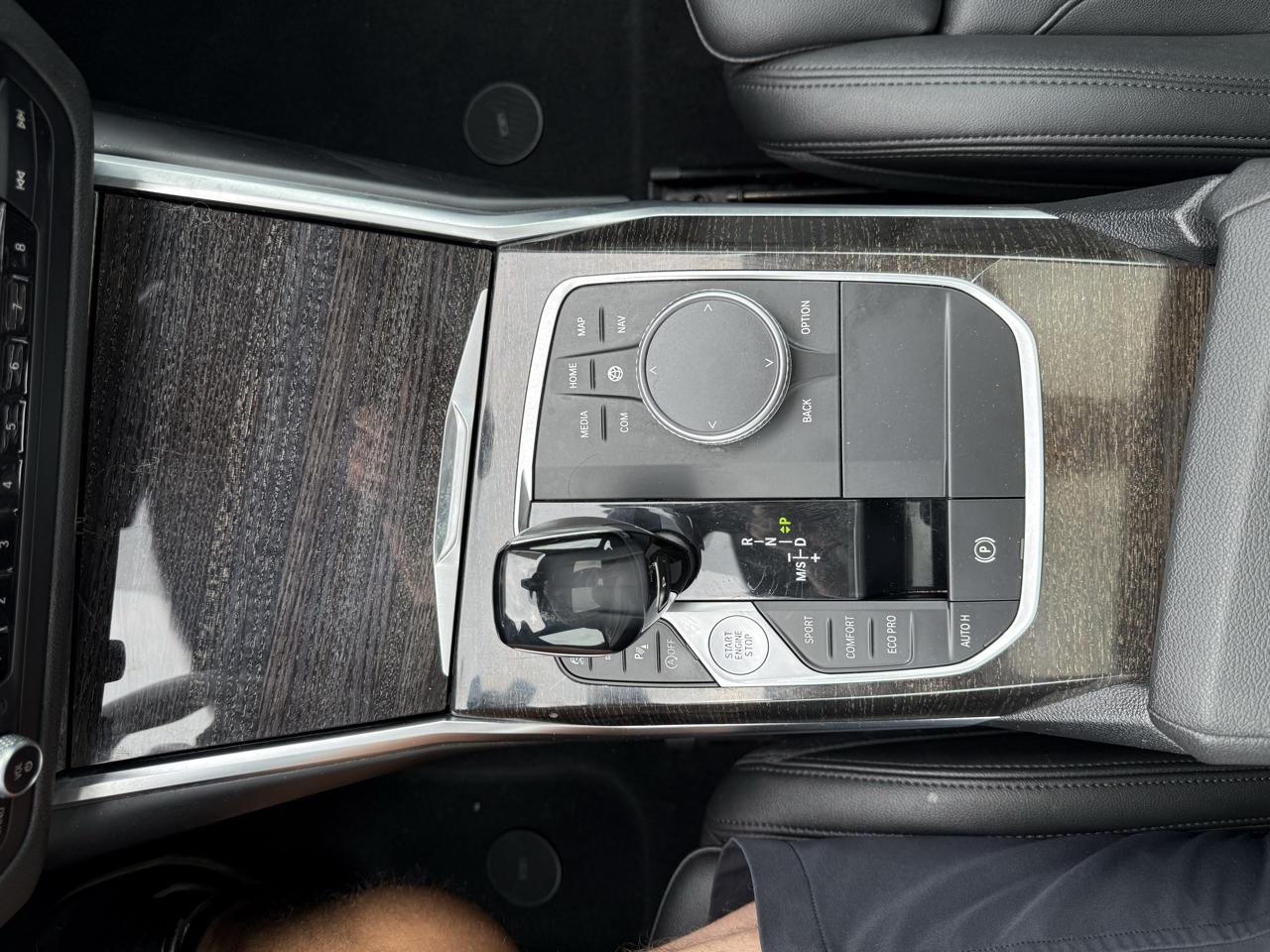 BMW 3 Series 330i xDrive Sedan 2020