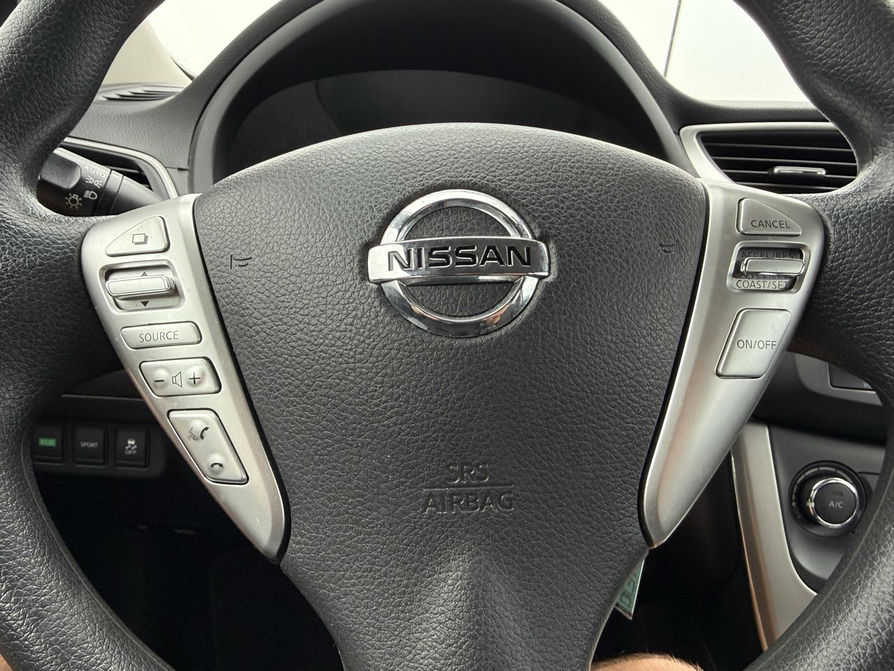 Nissan Sentra 4dr Sdn I4 CVT S 2015