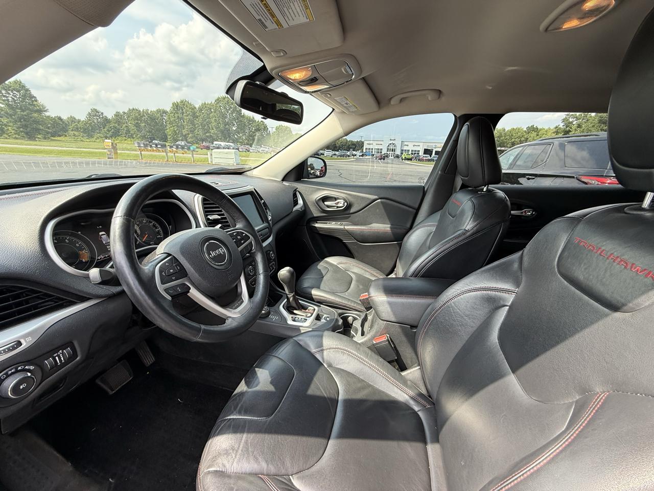 Jeep Cherokee 4WD 4dr Trailhawk 2015