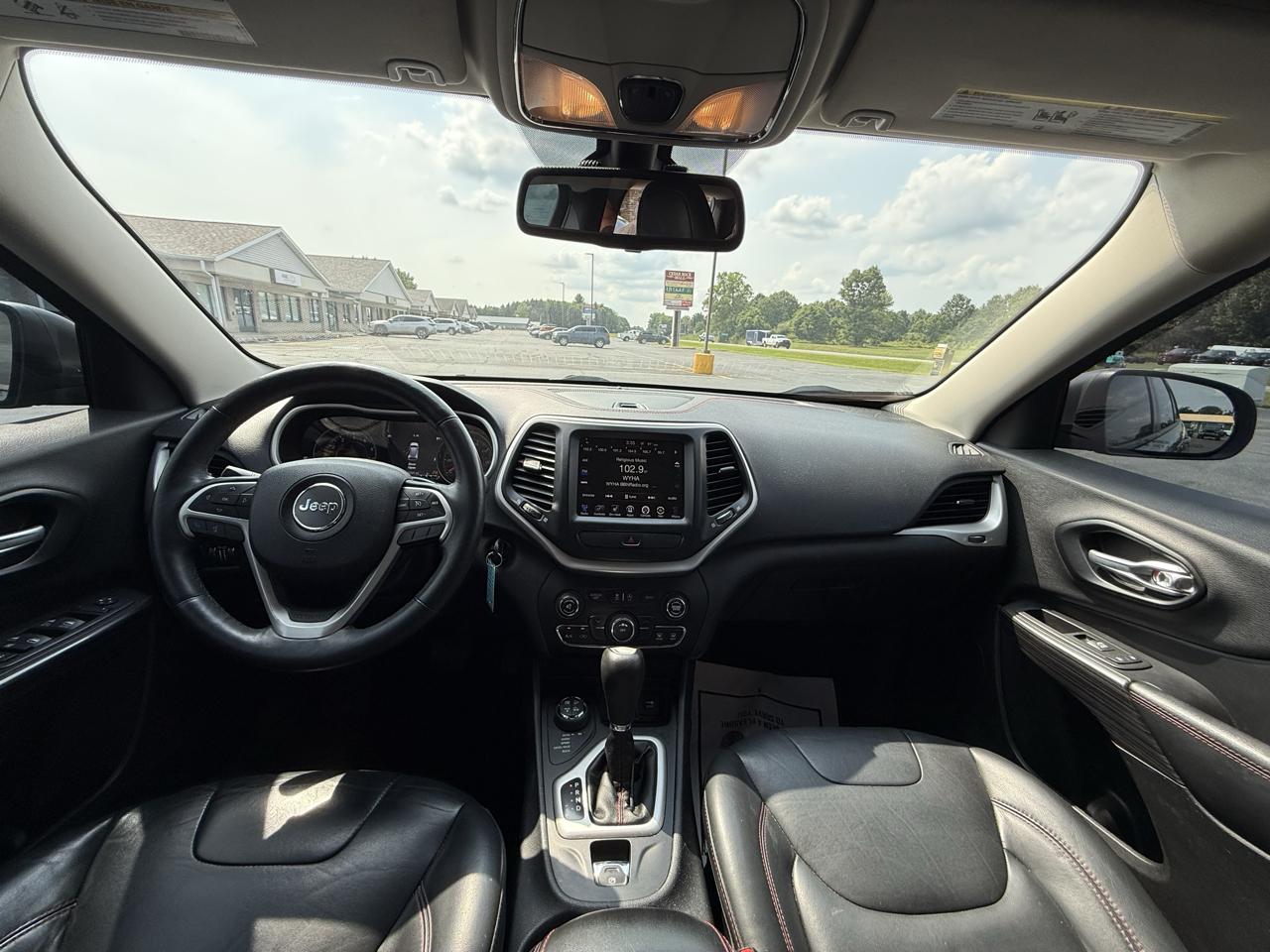 Jeep Cherokee 4WD 4dr Trailhawk 2015