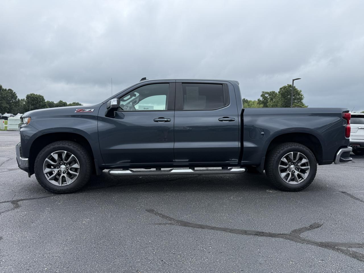 Chevrolet Silverado 1500 4WD Crew Cab 147" LT w/1LT 2021