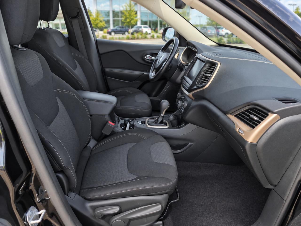 Jeep Cherokee 4WD 4dr Latitude 2016