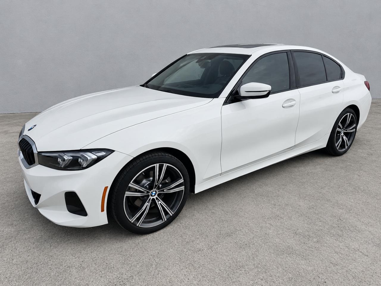 BMW 3 Series 330i xDrive Sedan 2023