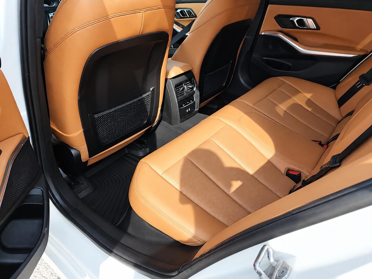 BMW 3 Series 330i xDrive Sedan 2023
