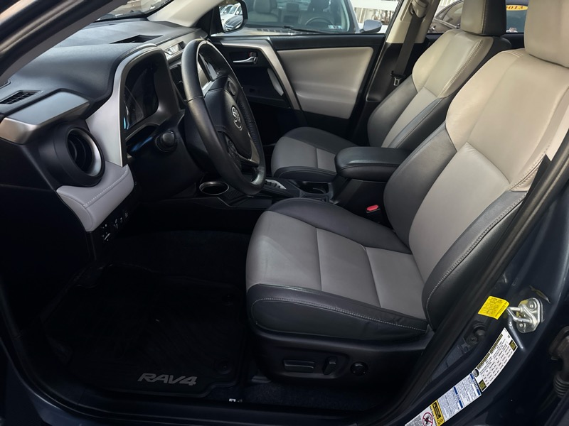 Toyota RAV4 Limited AWD 2014