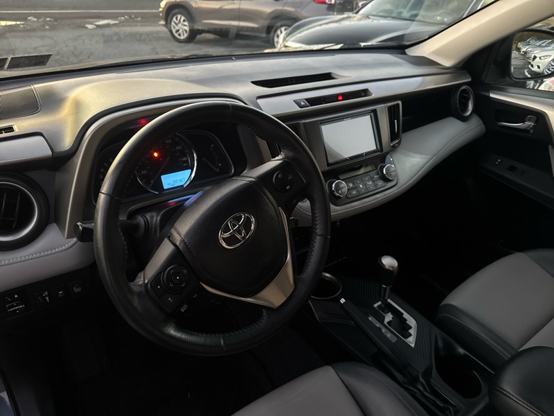 Toyota RAV4 Limited AWD 2014