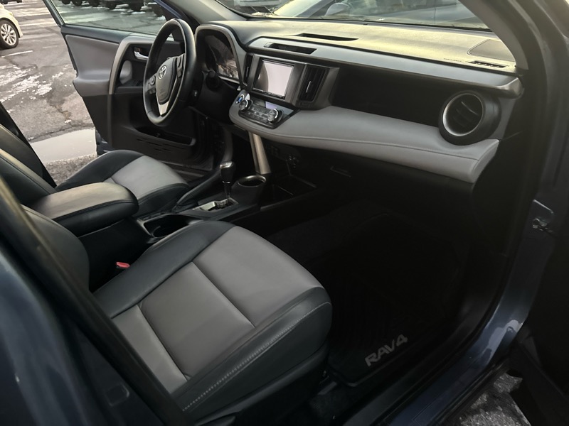 Toyota RAV4 Limited AWD 2014