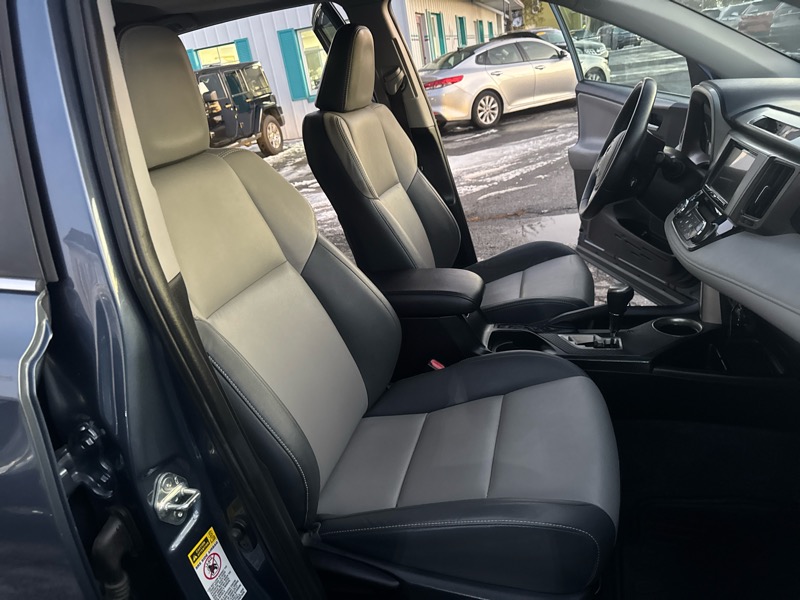 Toyota RAV4 Limited AWD 2014