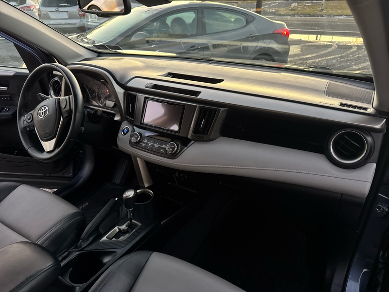 Toyota RAV4 Limited AWD 2014