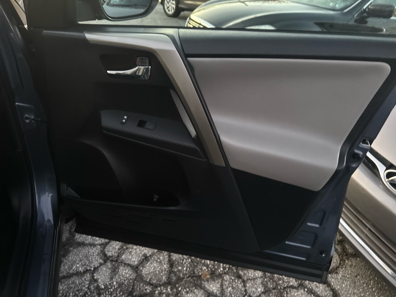 Toyota RAV4 Limited AWD 2014