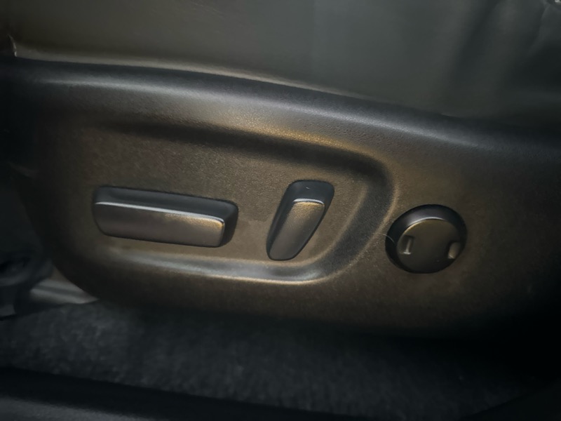 Toyota RAV4 Limited AWD 2014