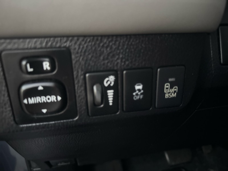 Toyota RAV4 Limited AWD 2014