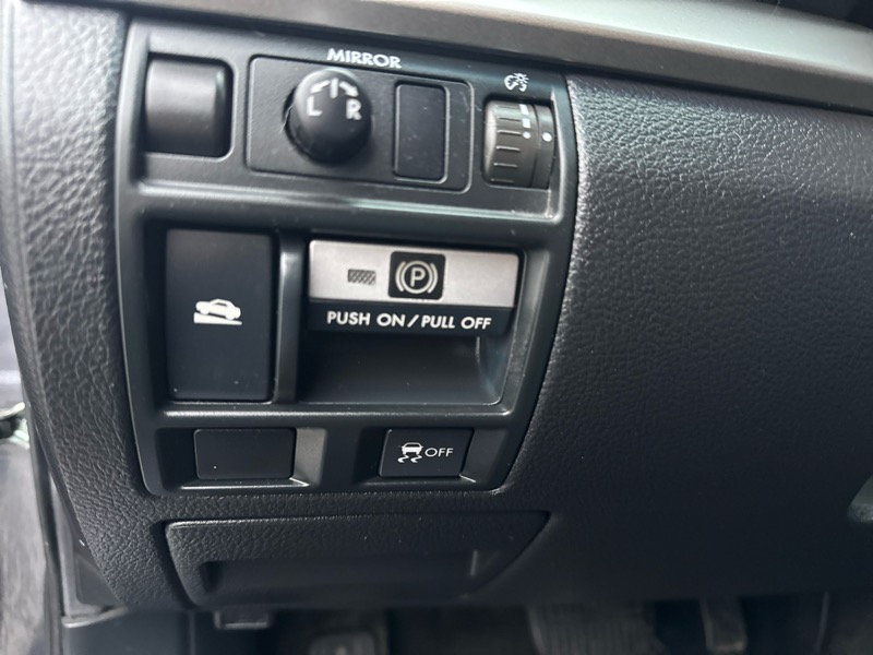 Subaru Outback 2.5i Premium 2013