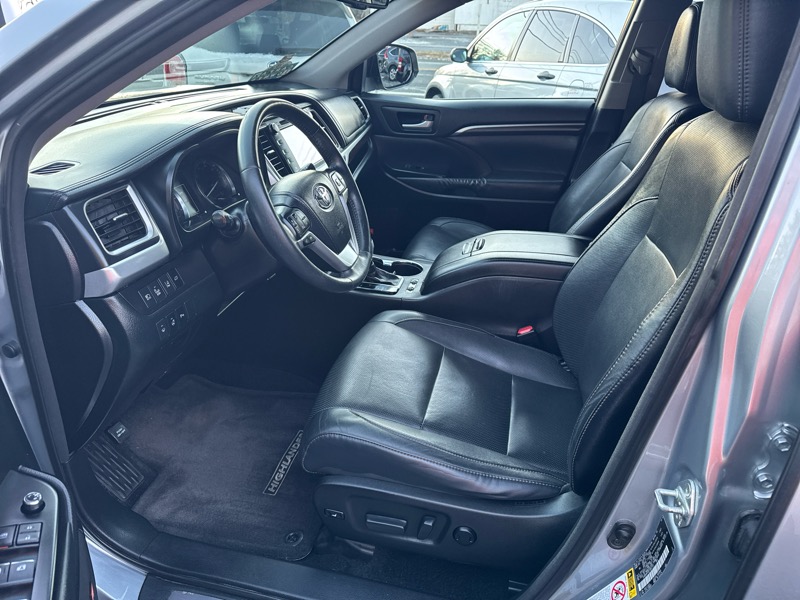 Toyota Highlander Platinum AWD V6 2015