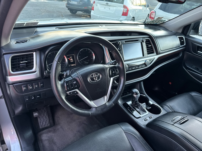 Toyota Highlander Platinum AWD V6 2015