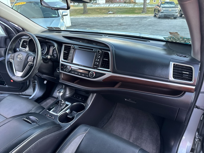 Toyota Highlander Platinum AWD V6 2015