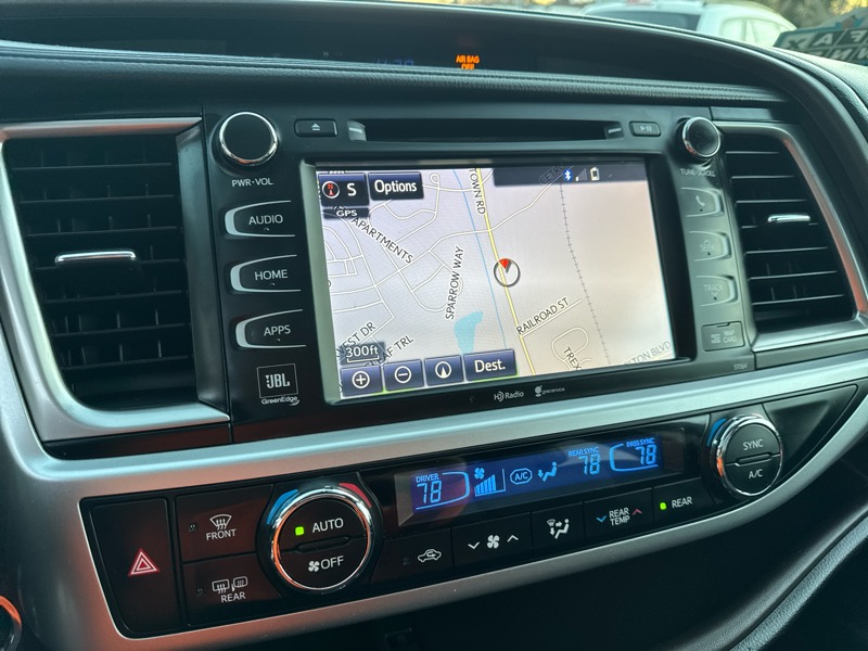 Toyota Highlander Platinum AWD V6 2015