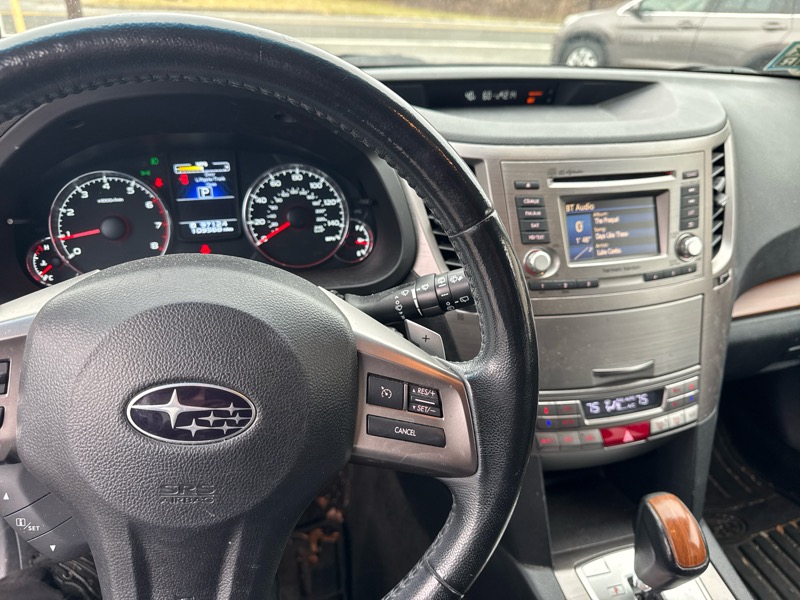 Subaru Outback 2.5i Limited 2014