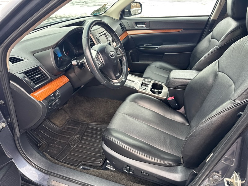 Subaru Outback 2.5i Limited 2014