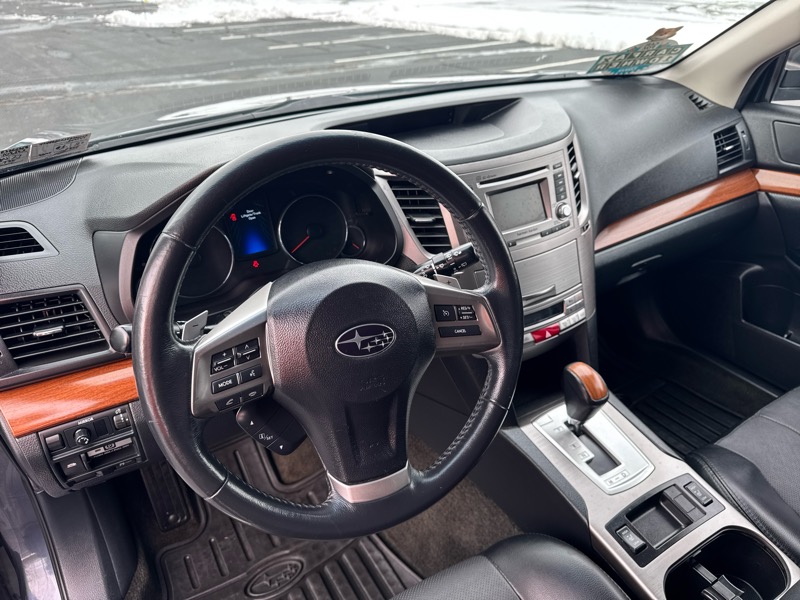 Subaru Outback 2.5i Limited 2014