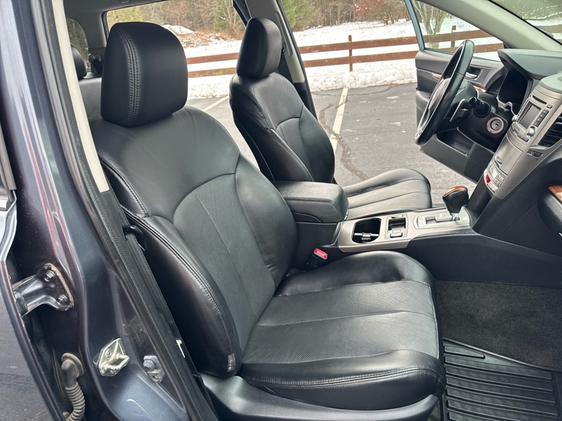 Subaru Outback 2.5i Limited 2014