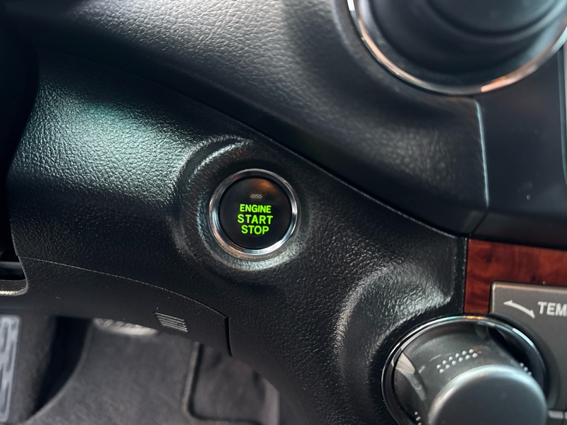 Toyota Highlander Limited 4WD 2013