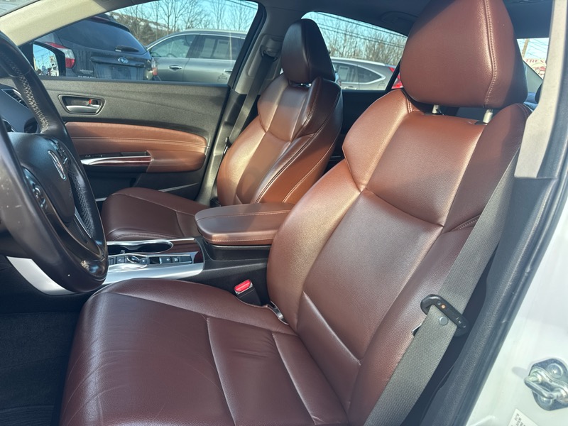 Acura TLX 3.5L FWD 2016